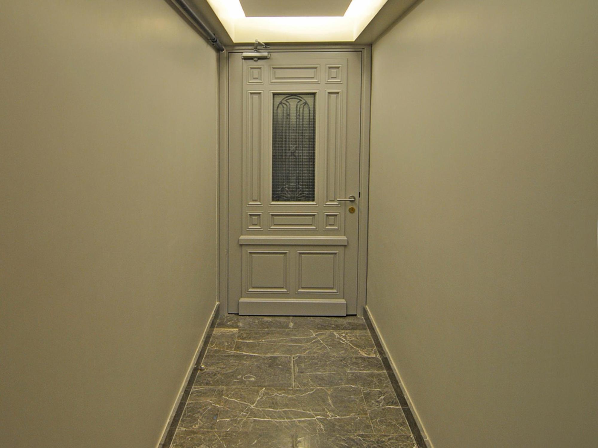 Brickpalas Aparthotel 2*